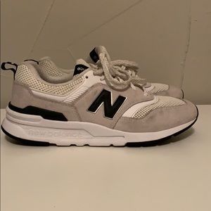 Women’s New  Balance 997h Size 7.5